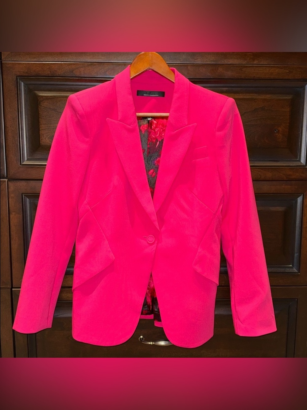 White House Black Market Editor Blazer Hot Pink Size 4